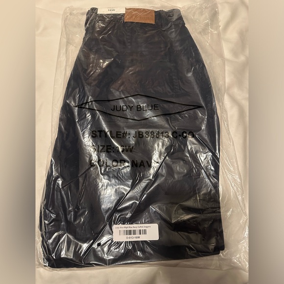 Judy Blue Joggers 16W NWT - Picture 4 of 12